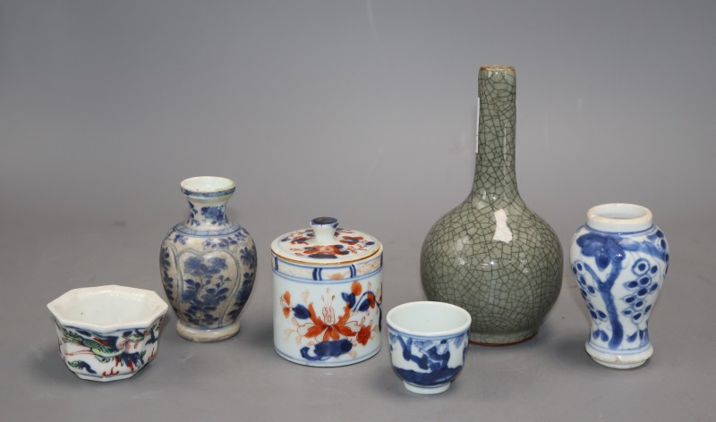 Six various pieces of Chinese ceramics including a crackleglaze bottle vase, height 16cm